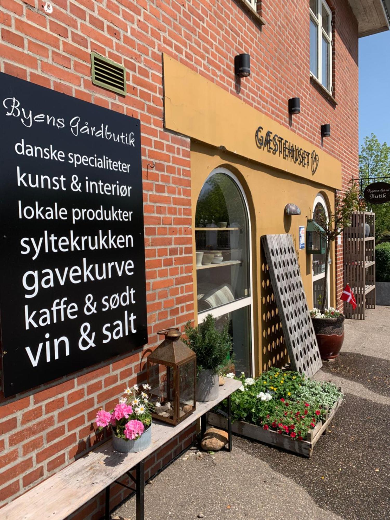 Gaestehuset Tarm Ngoại thất bức ảnh